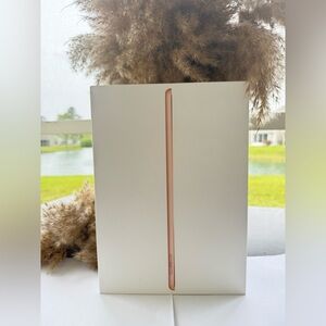 Apple iPad empty box 6th generation